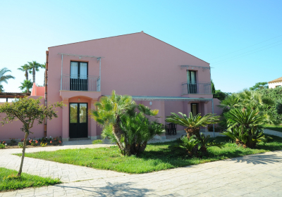 Villaggio Turistico Delfino Beach Hotel